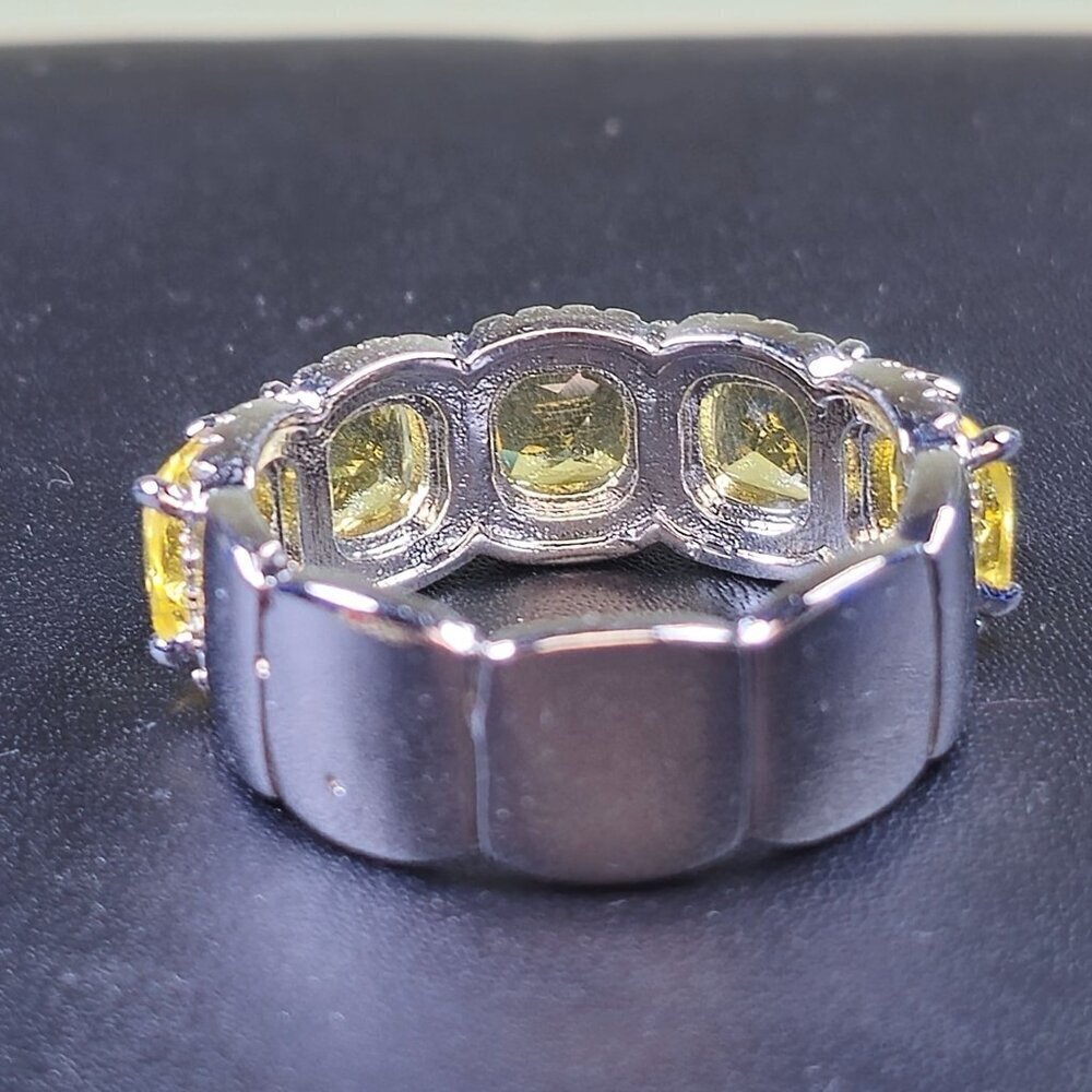 Statement Ring With Five Large Yellow Rhinestones Size 9.5 (NWOT) - Picture 4 of 5